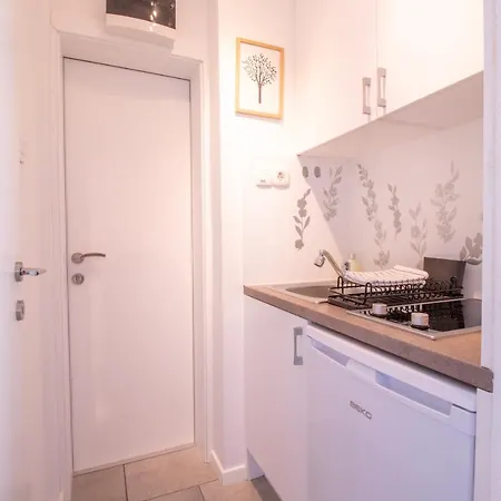 Apartament House